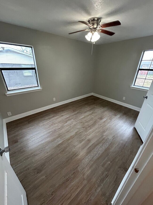 Photo - Ready to move in.....