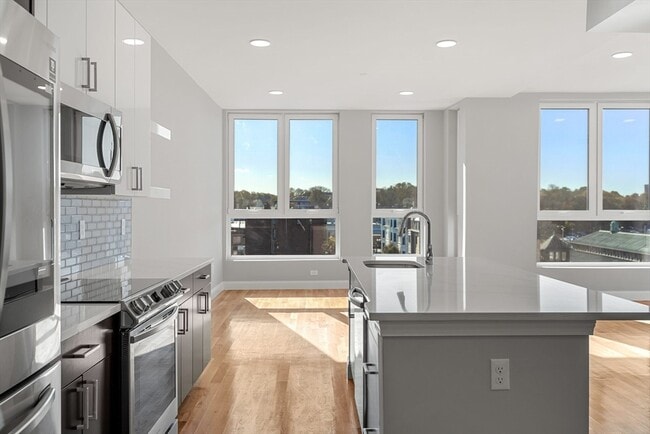 Photo - 10 Taber St Unit 201
