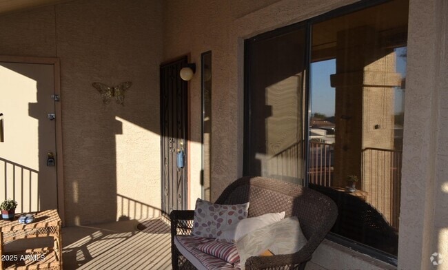 Building Photo - 1440 N Idaho Rd Unit 2044 Rental