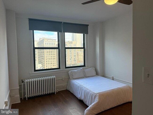 Photo - 1324 Locust St Unidad 1209