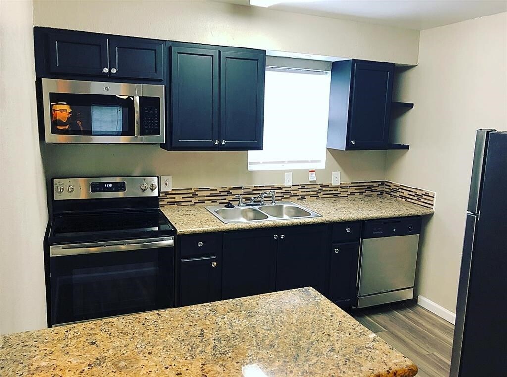 Photo - 3700 Pine Manor Ln Unit True