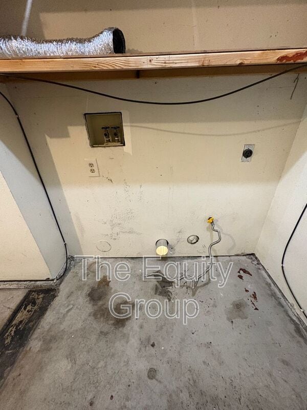 Photo - 2408 W Packwood Dr