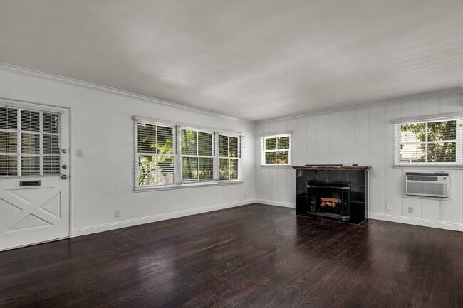 Photo - 2 bed + 2 bath in amazing location!! Unit 1032-2