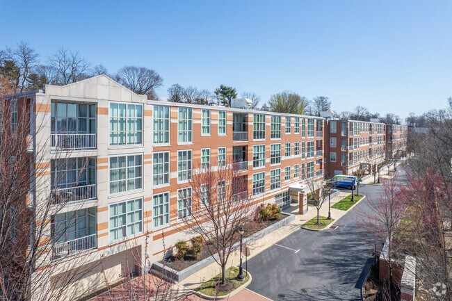 Photo - Pembroke North Condominium