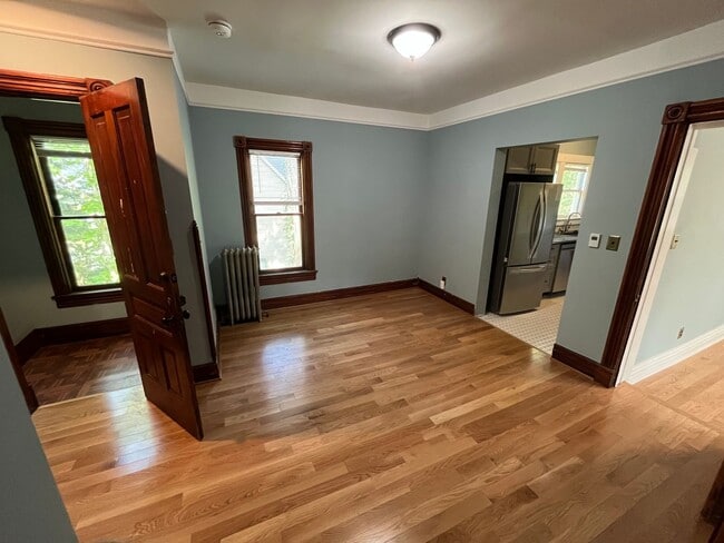 Photo - Varsity Management Unit 02