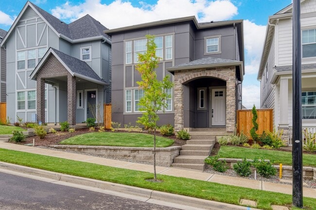 Building Photo - 13737 SW 165th Ave