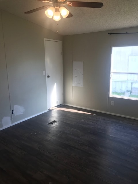 Photo - 12227 FM1957