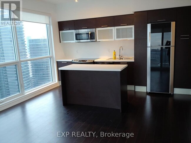 Photo - 386 Yonge St Unité 3115