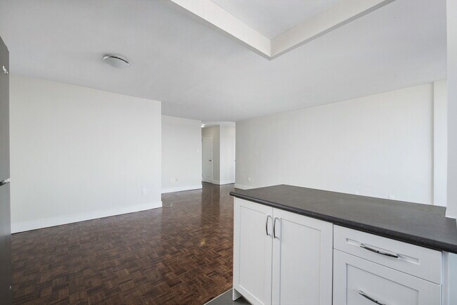 Photo - Pacific Way Apartments- Building A