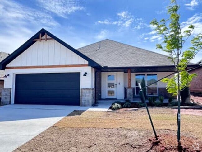 Building Photo - Stylish New Home!