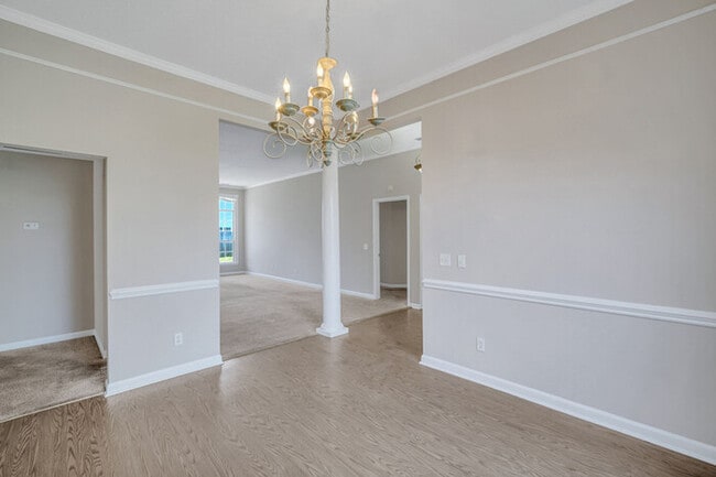 Photo - 125 Hopeland Dr