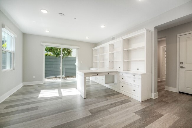 1st floor office - 855 Home Ave