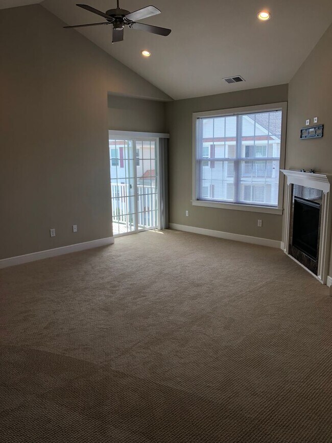 Photo - The Apartments At Weatherby