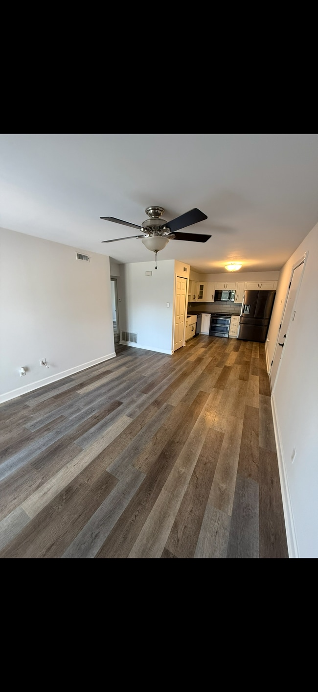 Photo - 645 S Kirkwood Rd