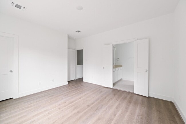 Photo - 829 Paul Quinn St Unidad A
