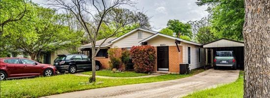 Building Photo - 8013 Lazy Ln