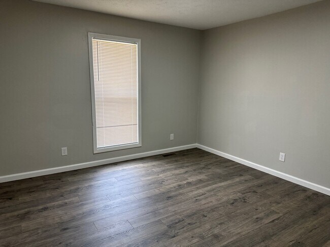 6 Foxboro Cv Unit L