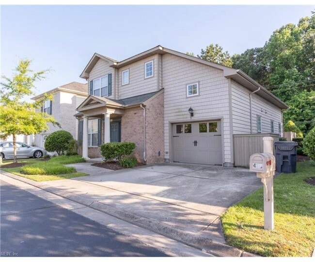 Photo - 430 Blue Beech Way