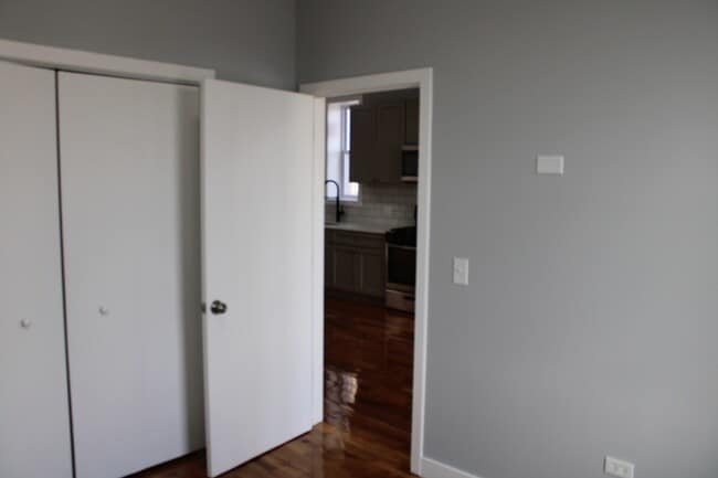 Photo - 1533 S Ridgeway Ave Unit 1R