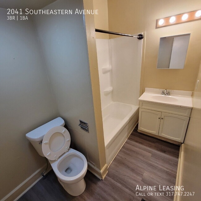 Photo - 2041 Southeastern Ave