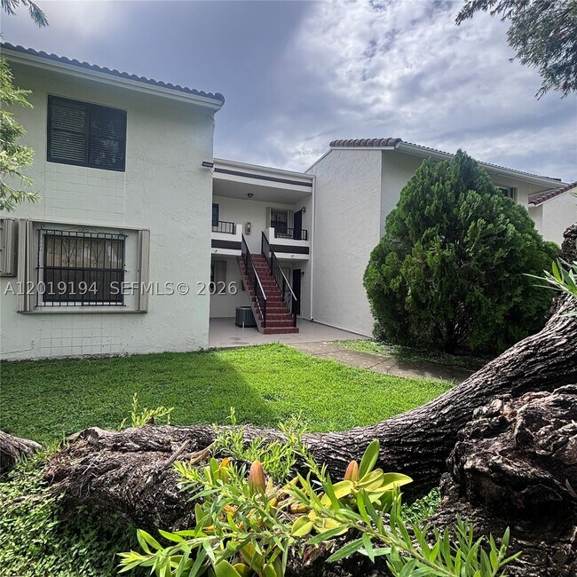 Photo - 10857 NW 7th St Unit 23-17