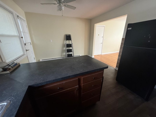 Photo - 5838 W Montrose Ave Unidad 2S