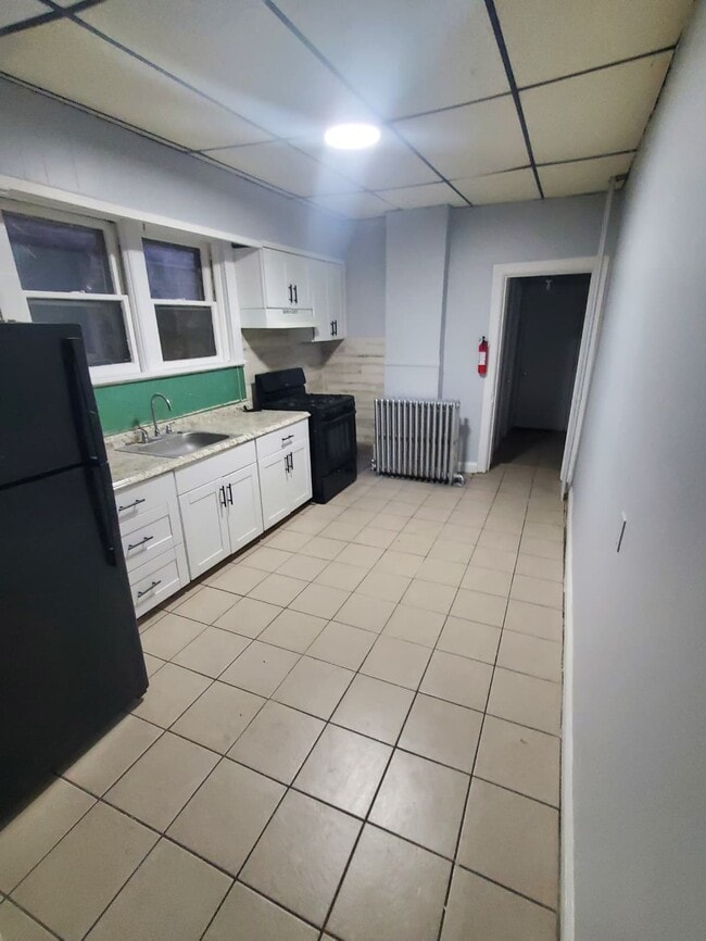 Building Photo - 1112 S Broad St Unit 3