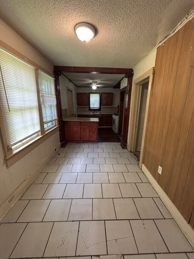 Photo - COMING SOON 1 Bedroom, 1 Bathroom Home in ...
