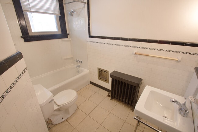 Photo - 303 S Trenton Ave Unit 3