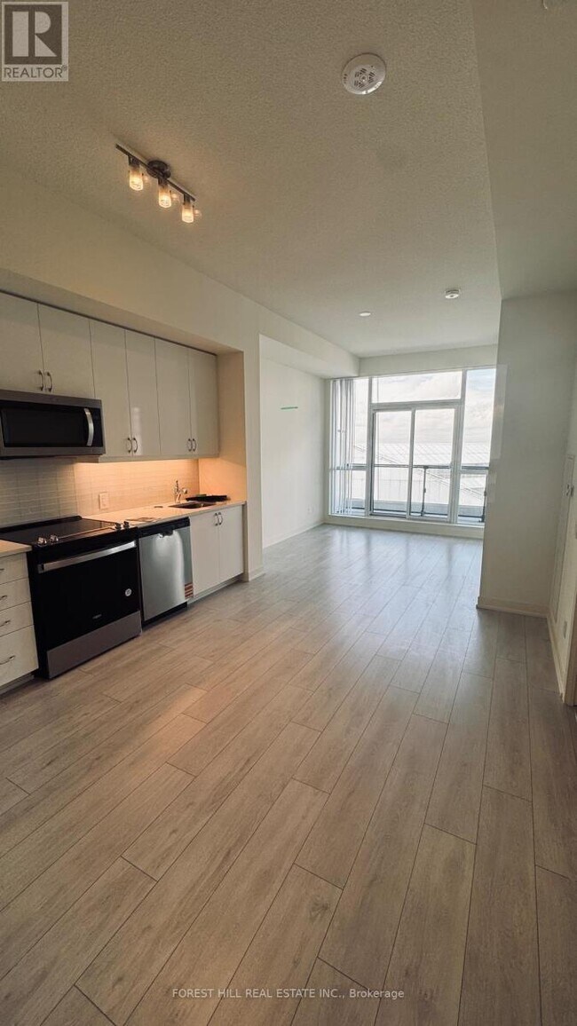 Photo - 4955 Yonge St Unit Ph215