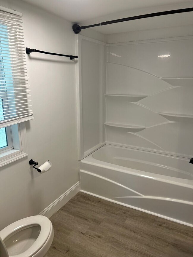 Photo - Greenville, 3BD/2.BA, 1536