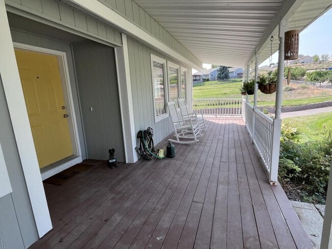 Photo - 22563 Hanley Dr