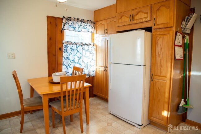 Photo - 13 Eberly Pl