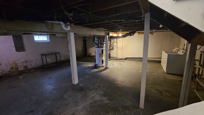 Photo - Great Location! Available NOW!