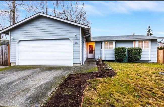 Building Photo - 10732 20th Pl W