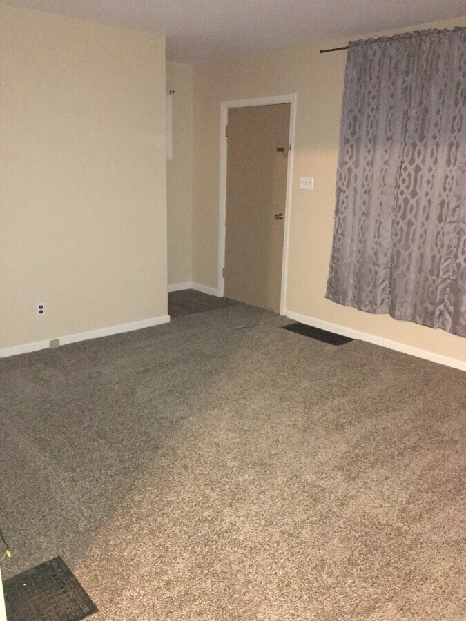 Photo - 1110 Ardmore Ave SW