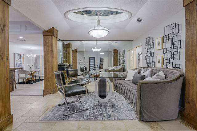 Photo - 3719 Danbury Dr