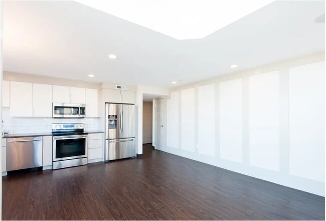 Photo - 11 Dorchester St Unidad 408