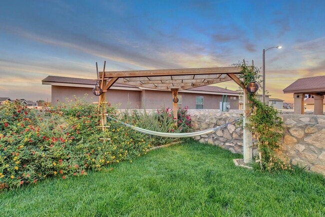 Photo - 3925 Hueco Valley Dr