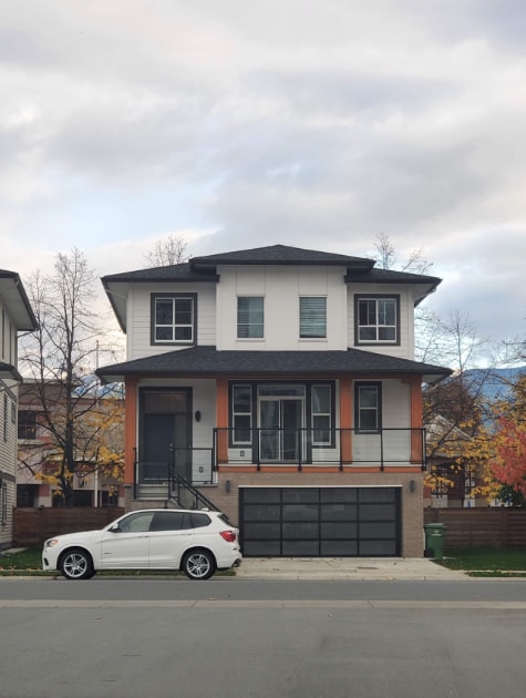 Building Photo - 8418 Midtown Wy