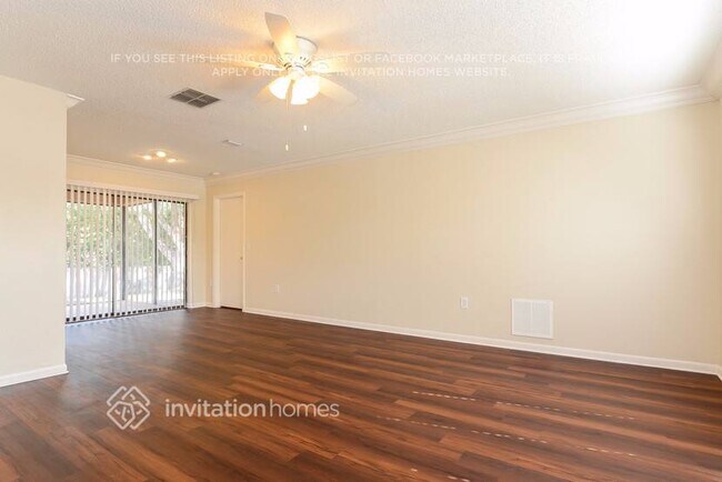 Photo - 332 N Bay Hills Blvd