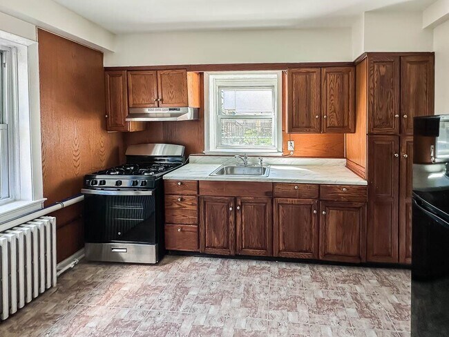 Photo - 31 Leonard St Unit 1