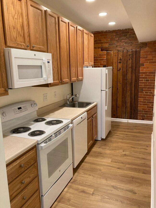 1523 Church St NW Unit 2