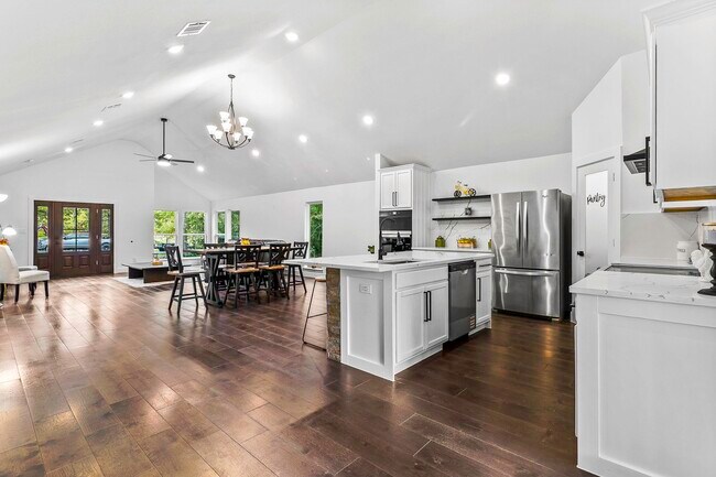 Photo - 112 Glen Haven