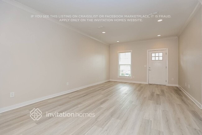 Photo - 826 Ashland Pl Dr