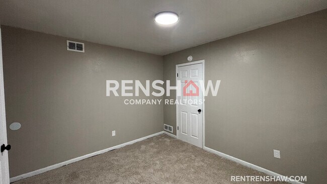 Photo - 4807 Macon Rd