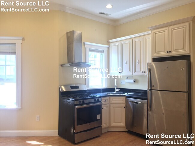 Building Photo - 156 Magazine St Unit 33 Rental
