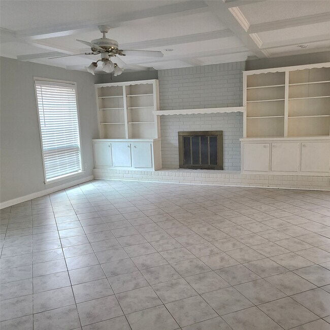 Photo - 1006 Walnut Bend Ln