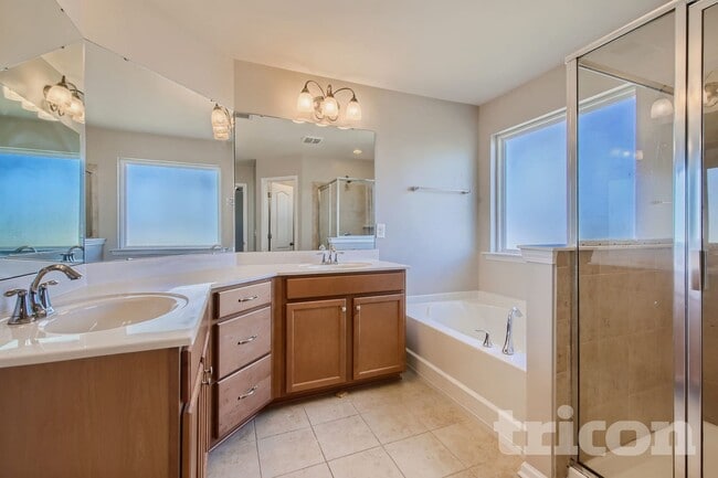 Photo - 1212 Screech Owl Rd