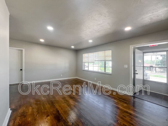 Photo - 4224 NW 23rd St